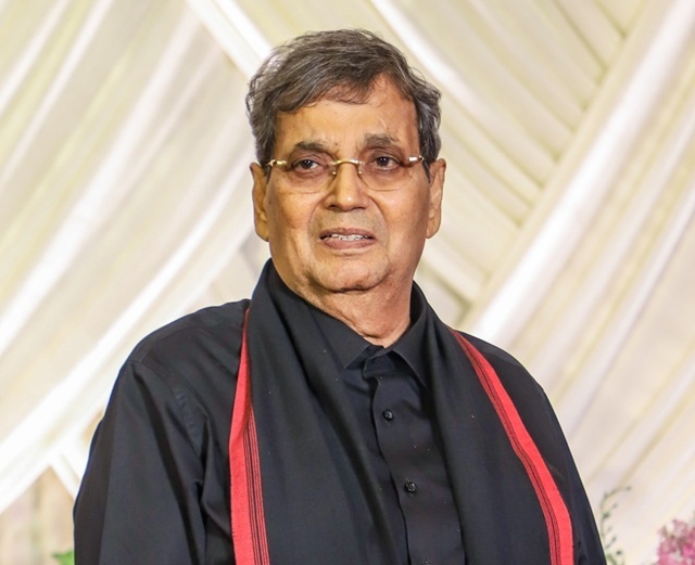 Subhash Ghai recalls doing 'kanyadaan' of the wives of his two 'first heroes' Shatrughan Sinha and Jackie Shroff
