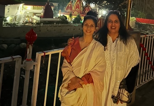 Tanishaa Mukherjee visits Neem Karoli Baba’s Kainchi Dham, says 'Bulawa Aata Hai'